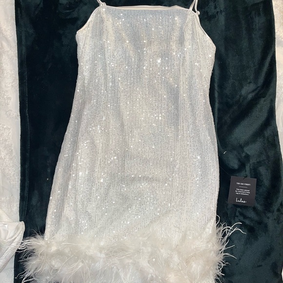 Lulus Dresses & Skirts - White Sequined Feathered Sleeveless Mini Dress